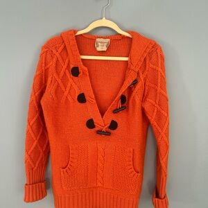 Ruff Hewn V-Neck Sweater in Vibrant Orange